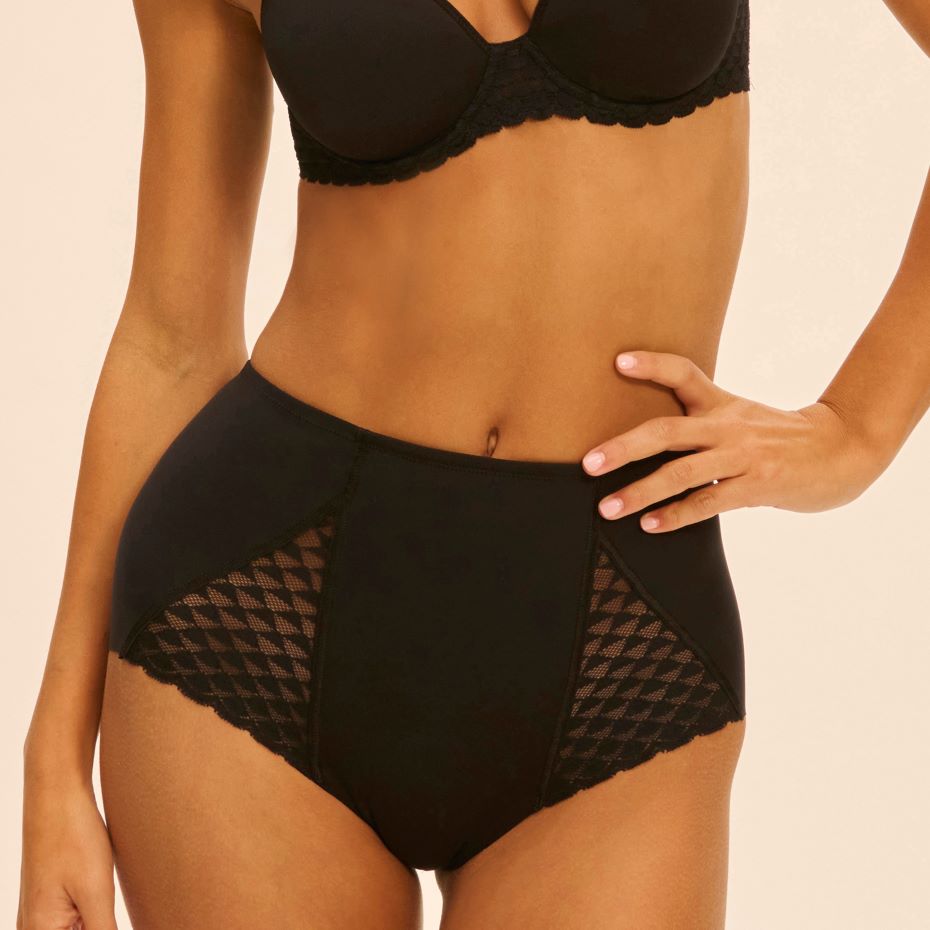 SUBTILE - Control Brief - Black